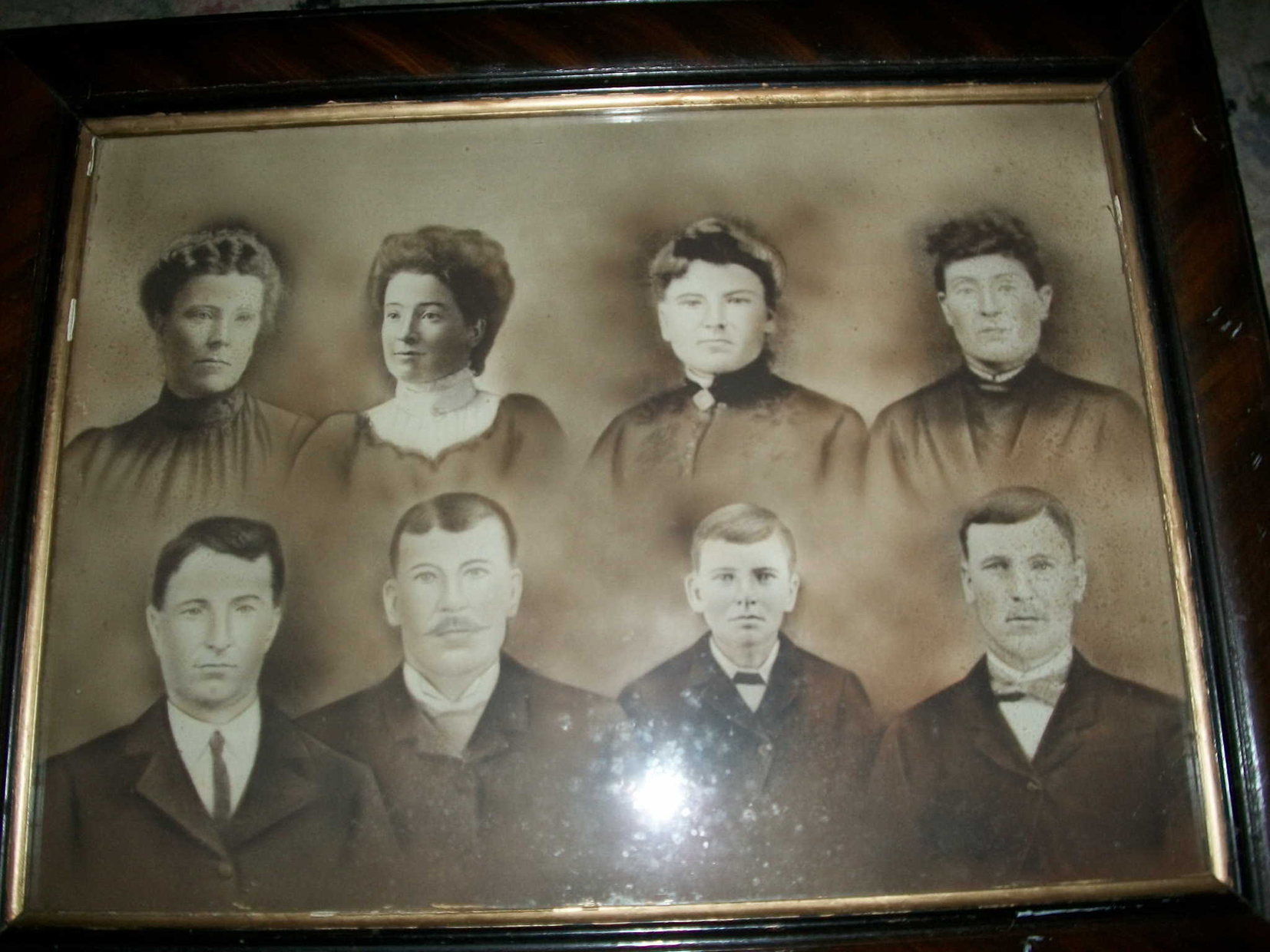 Photo of photos/Catherine McCalder nee McLennan family